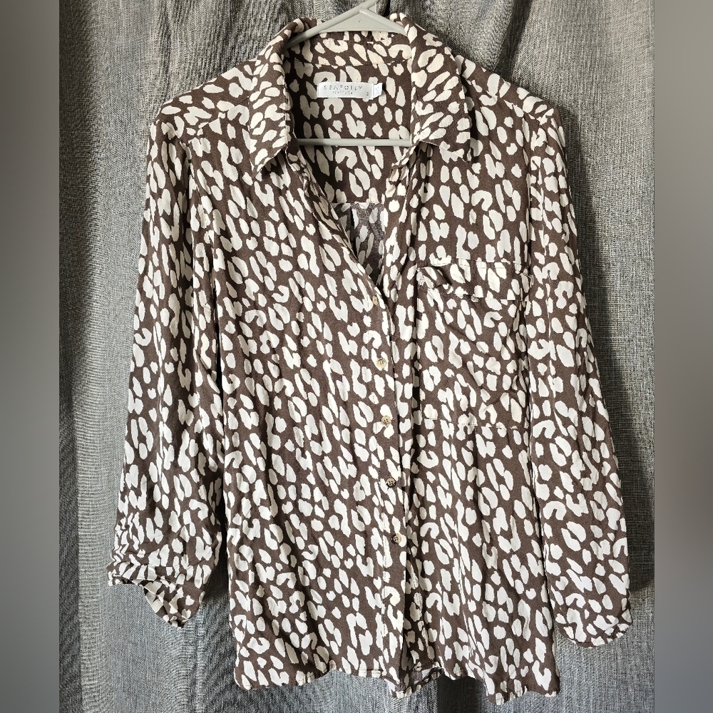 Seafolly Australia Brown And White Leopard Button Down Top Roll Tab Sleeves Sz S